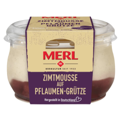 Merl Zimtmousse auf Pflaumen-Grütze